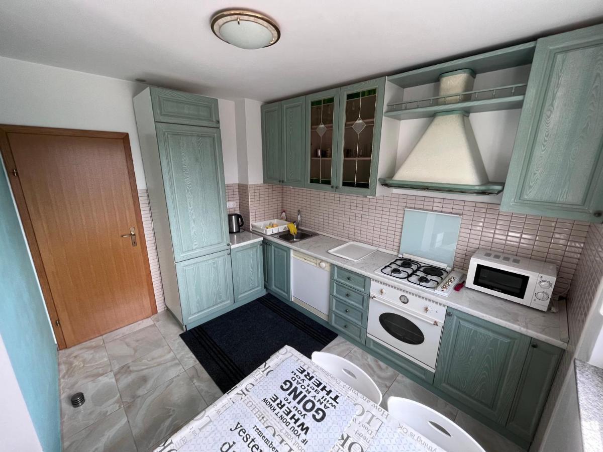 Apartment Popeye Макарска Экстерьер фото