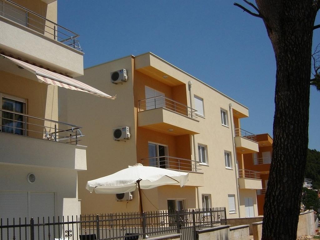 Apartment Popeye Макарска Экстерьер фото